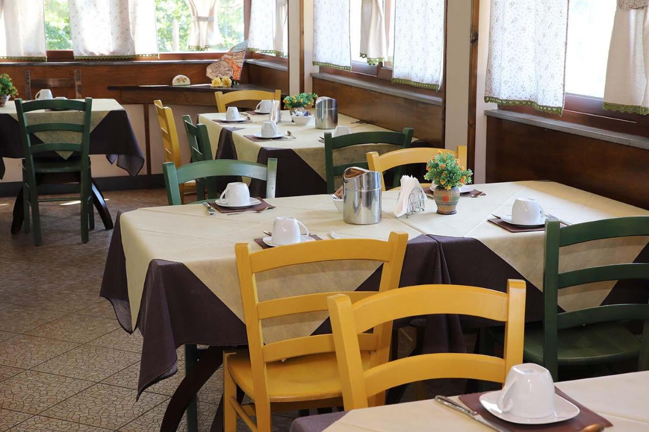 ניקולוסי Hotel Alle Pendici מראה חיצוני תמונה