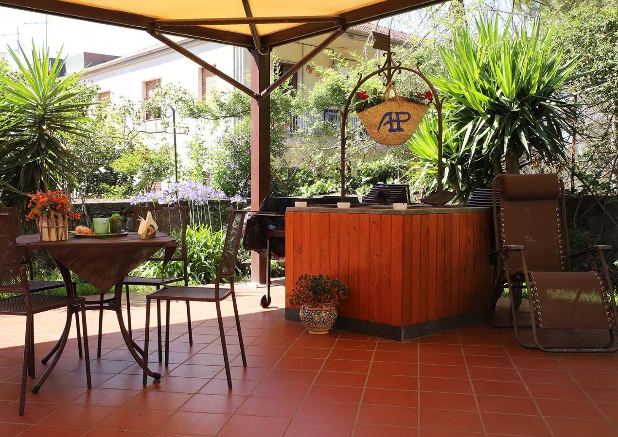 ניקולוסי Hotel Alle Pendici מראה חיצוני תמונה