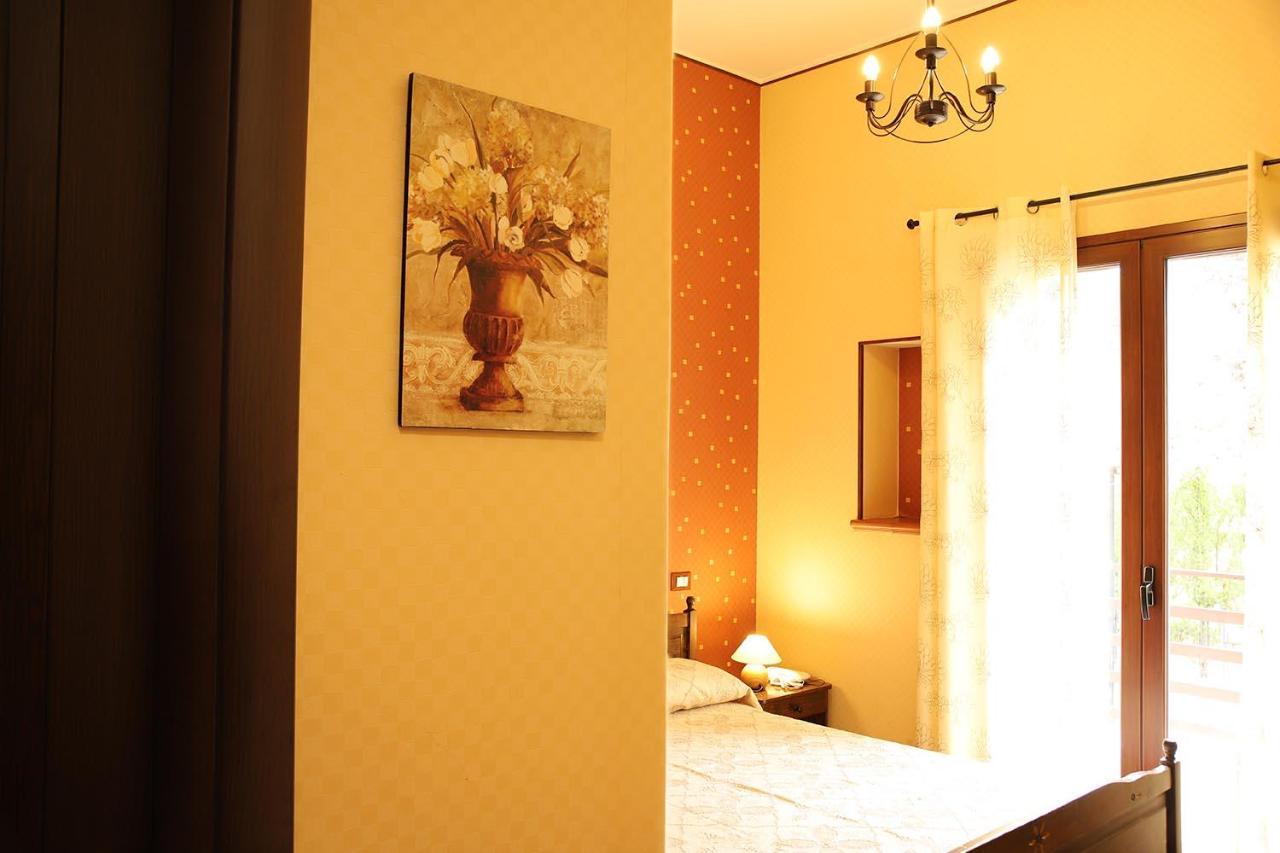 ניקולוסי Hotel Alle Pendici מראה חיצוני תמונה